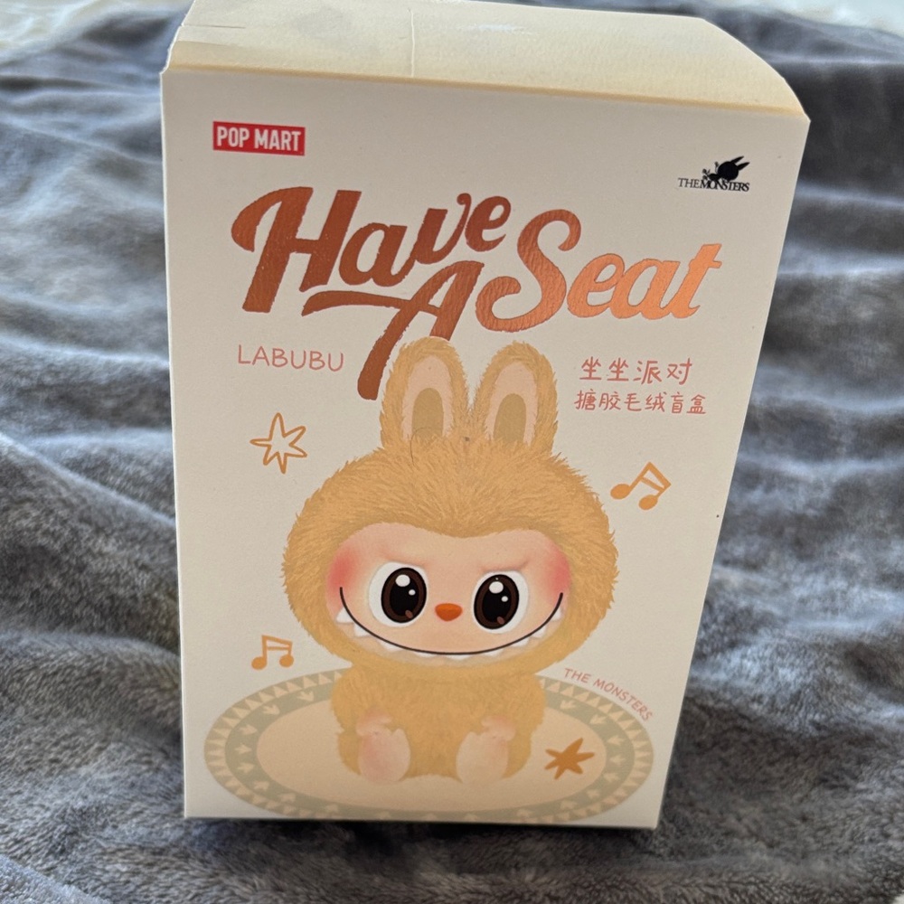 Labubu Have A Seat HEHE Toy - Light Grey “Brand New unopened authentic pop Mart”